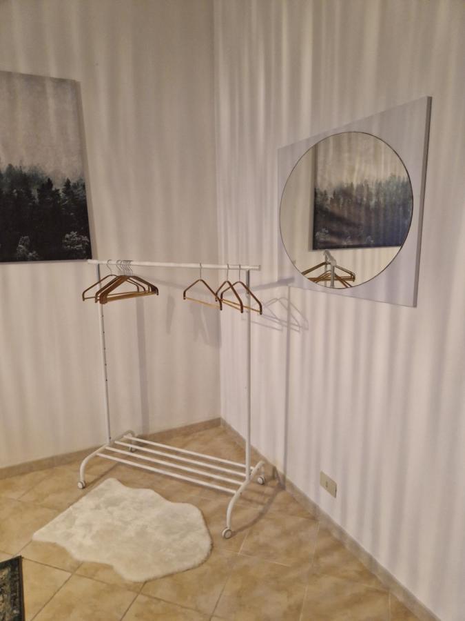 At Monica'S In Rome - Stazione Labaro Apartment Екстериор снимка