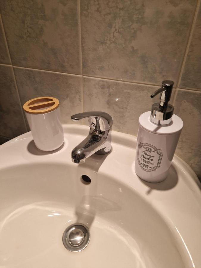 At Monica'S In Rome - Stazione Labaro Apartment Екстериор снимка